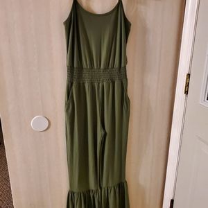 BRAND NEW with tags Jolie and Joy Sz Medium Jumper Olive